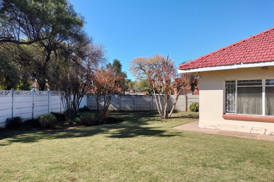 4 Bedroom Property for Sale in Dagbreek Ext 4 Free State